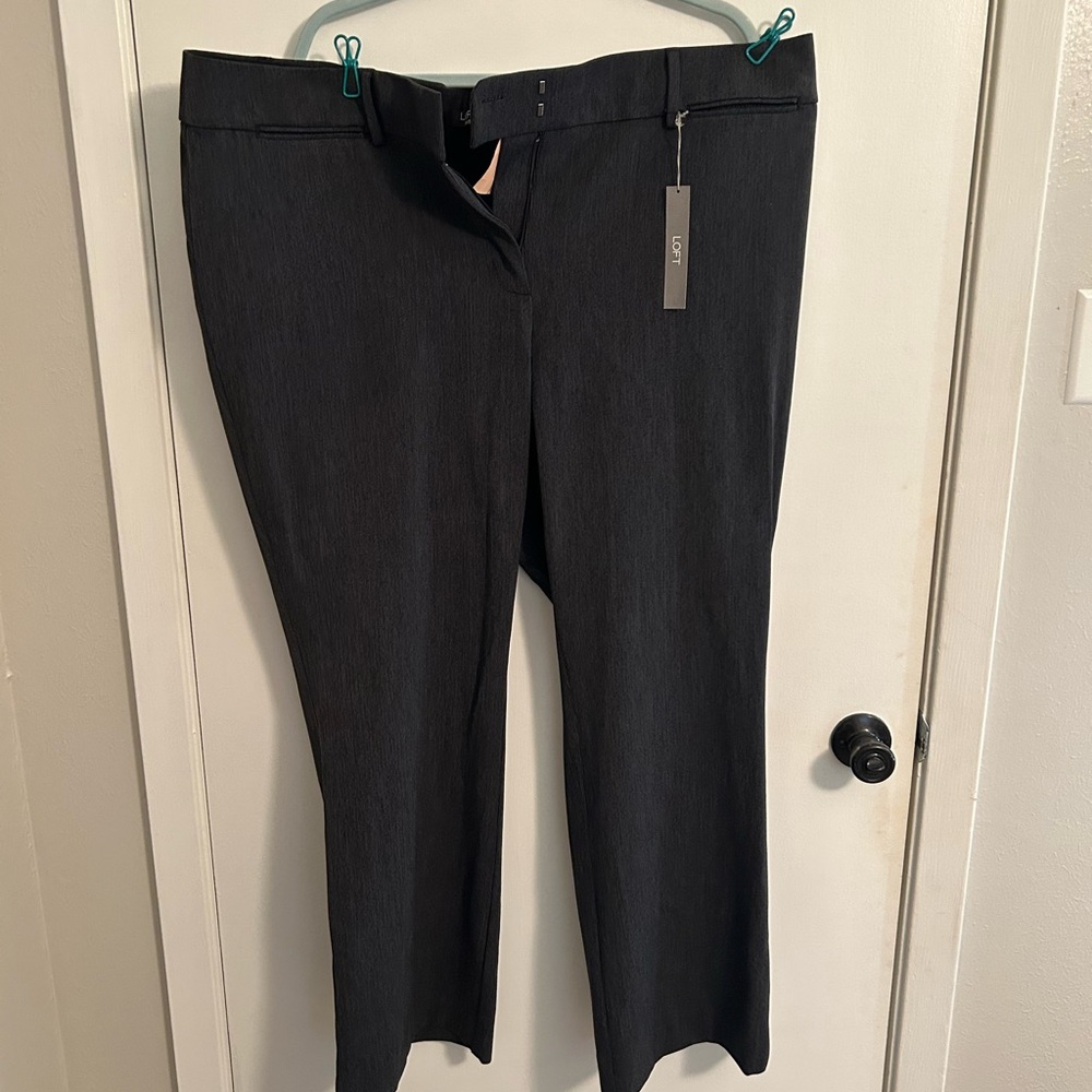 LOFT Black Women's Trousers